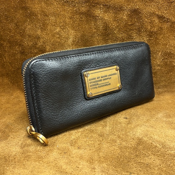 Marc Jacob’s Black Leather Brass Accented Long Zip Wallet